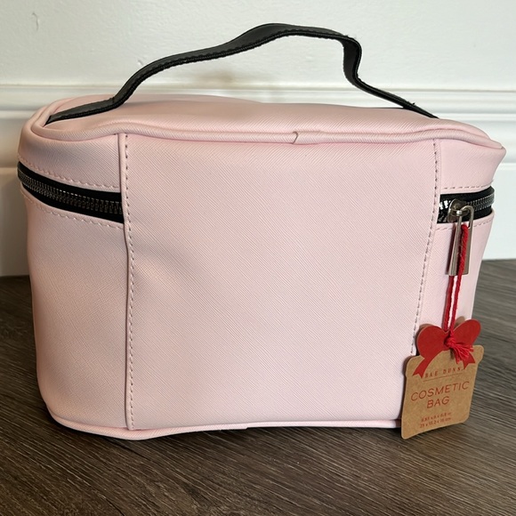 NWT Rae Dunn Cosmetic Bag - Picture 3 of 5